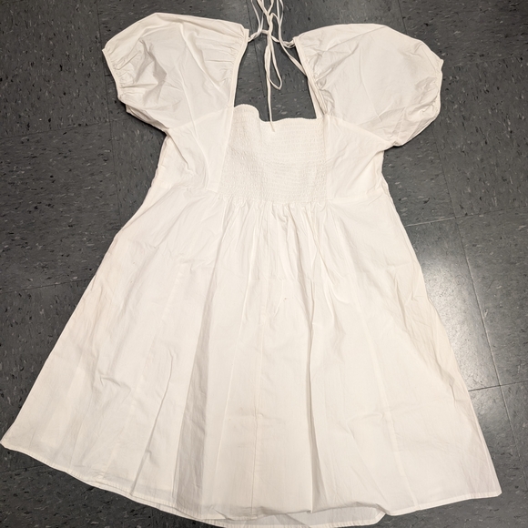White Puff Sleeve Dress - Picture 3 of 4